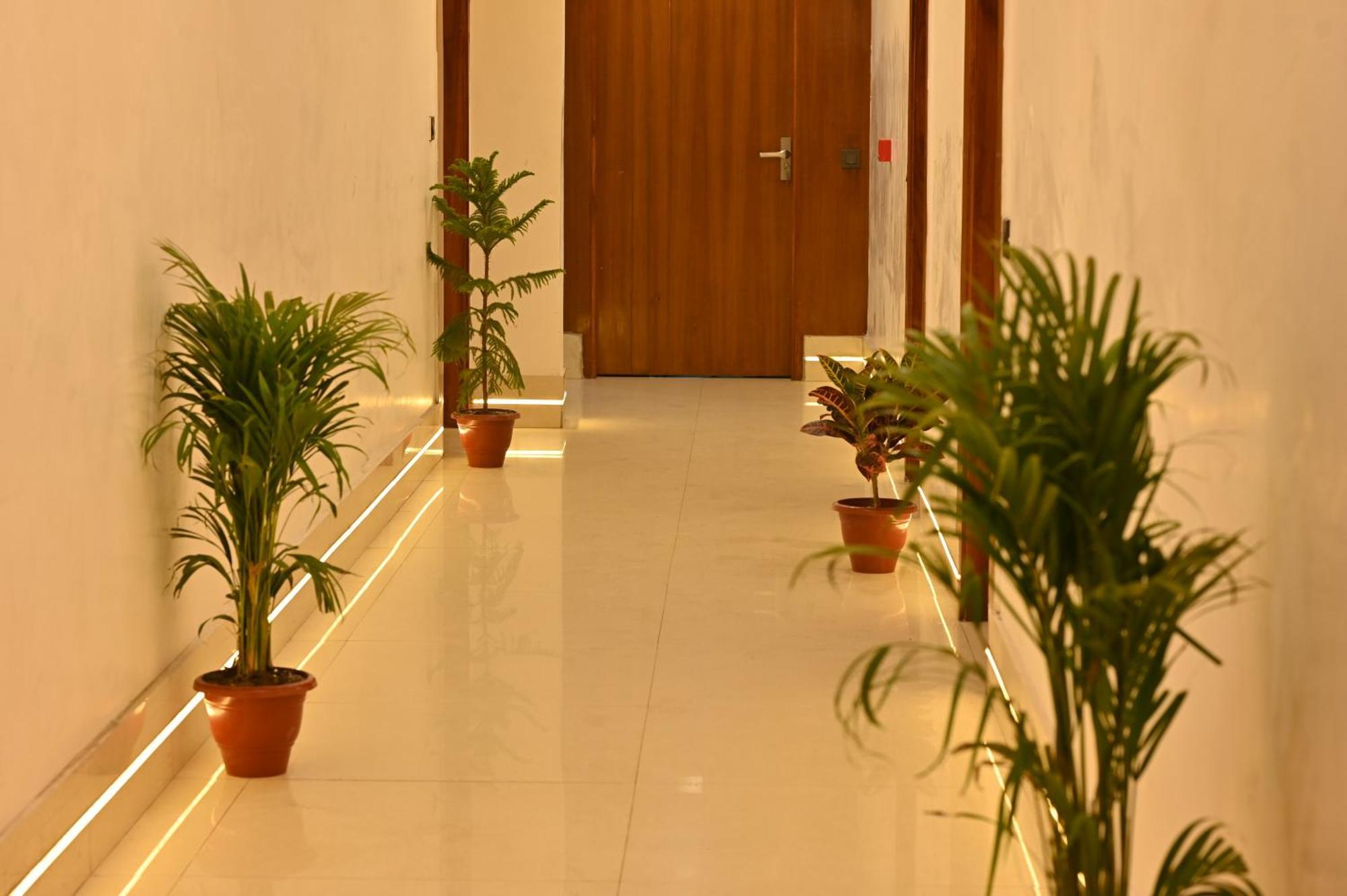 Hotel Down Town Paschim Vihar Delhi  Esterno foto