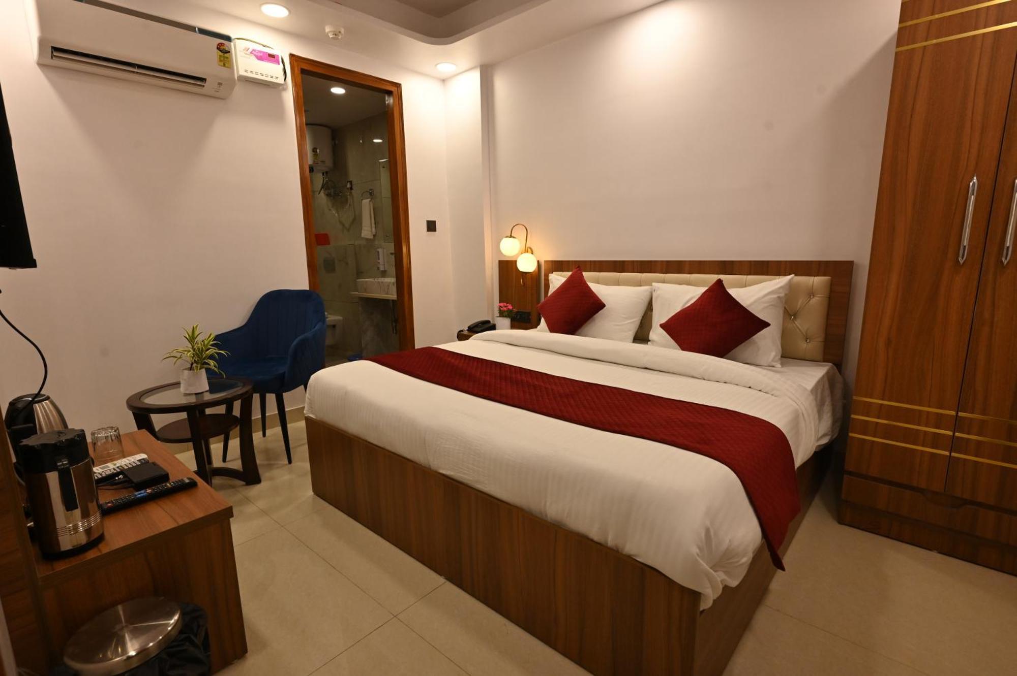 Hotel Down Town Paschim Vihar Delhi  Esterno foto