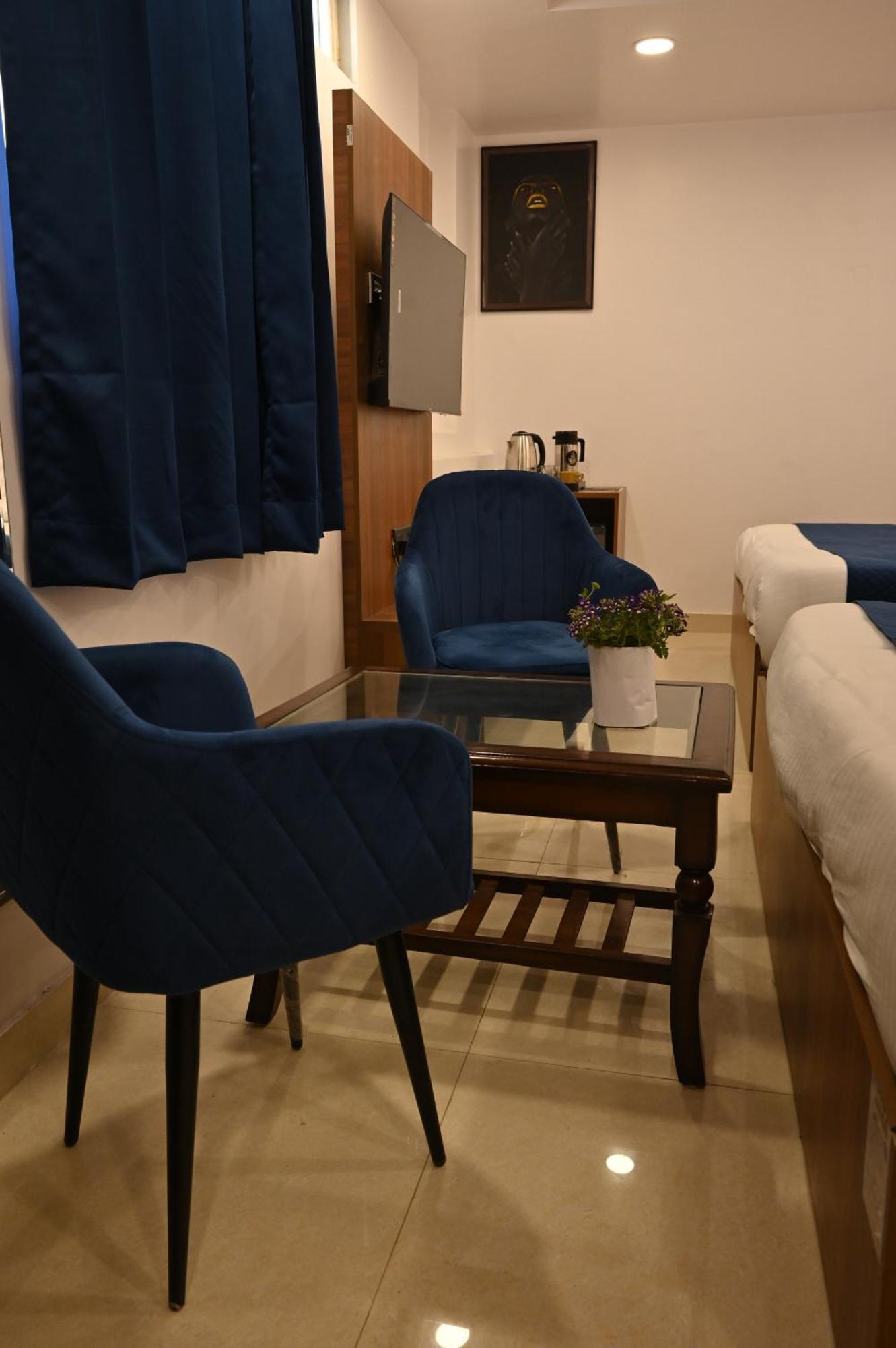 Hotel Down Town Paschim Vihar Delhi  Esterno foto