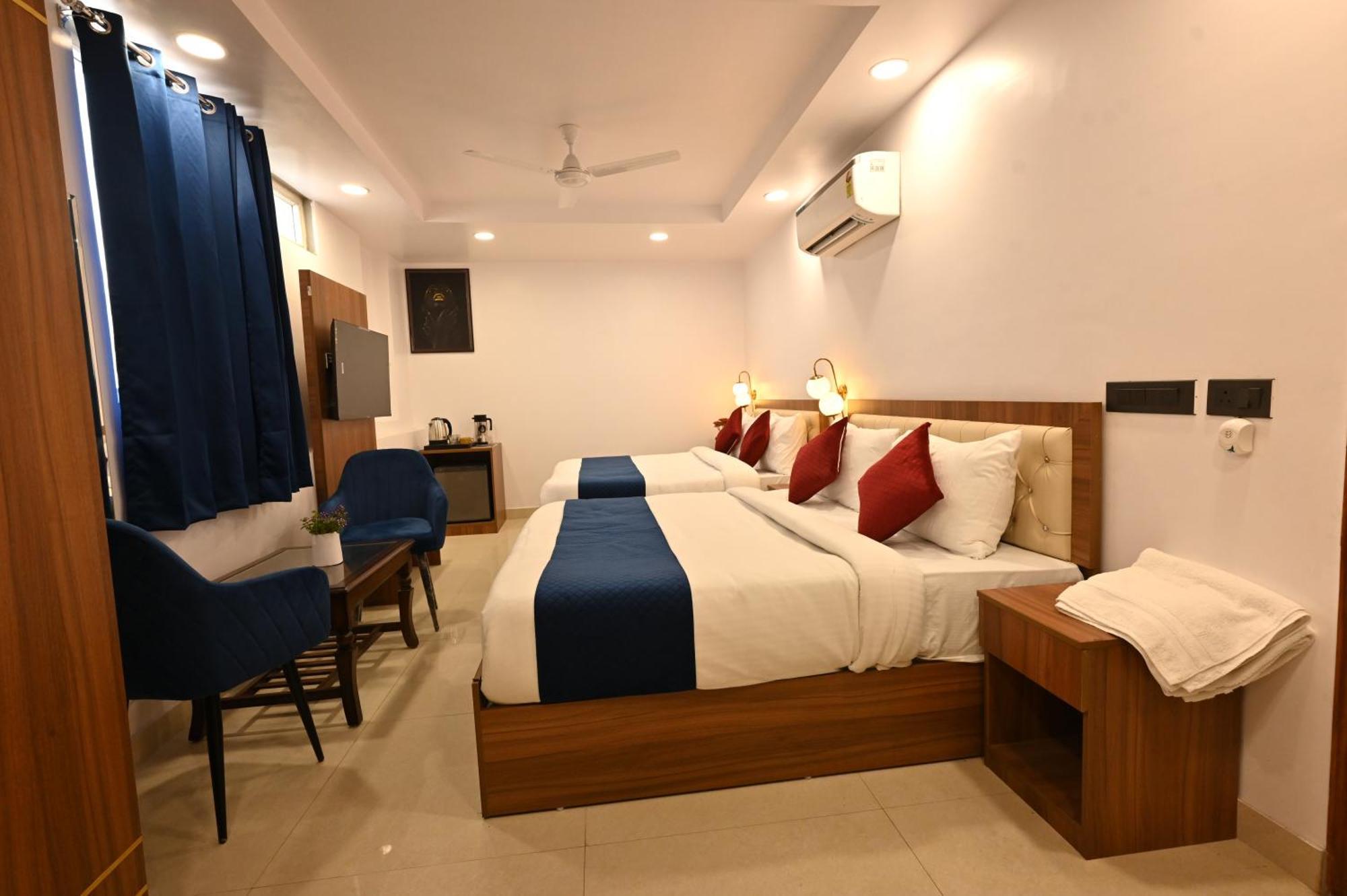 Hotel Down Town Paschim Vihar Delhi  Esterno foto